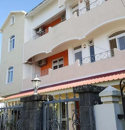 The Impala Mauritius Apartment Trou aux Biches Exterior photo